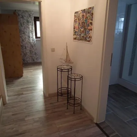 Am Wiesengrund - Mit 2 Schlafzimmern Lejlighed Ribnitz-Damgarten