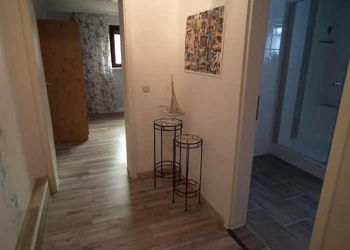 Am Wiesengrund - Mit 2 Schlafzimmern Apartment Ribnitz-Damgarten