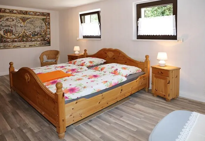 Am Wiesengrund - Mit 2 Schlafzimmern Apartment